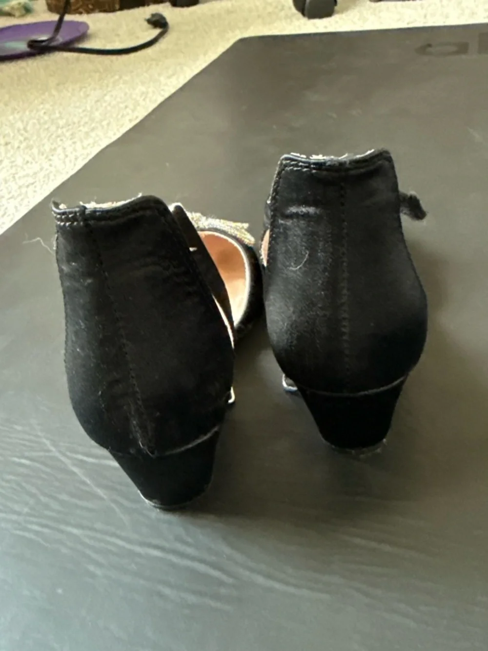 Seychelles girl’s Black Satin Ankle-Strap Bow Pumps
